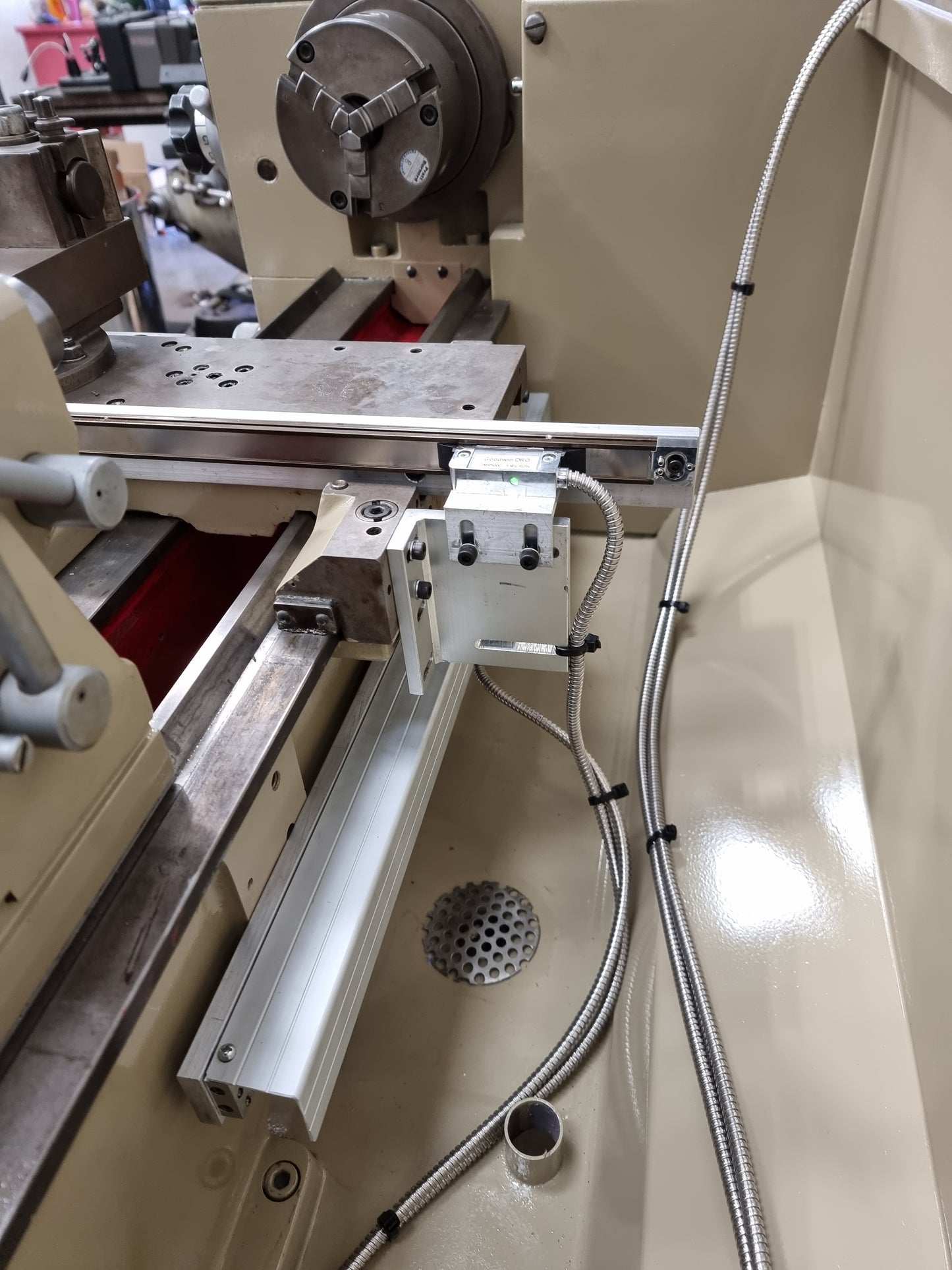 DRO-system-for-the-Harrison-M250-lathe
