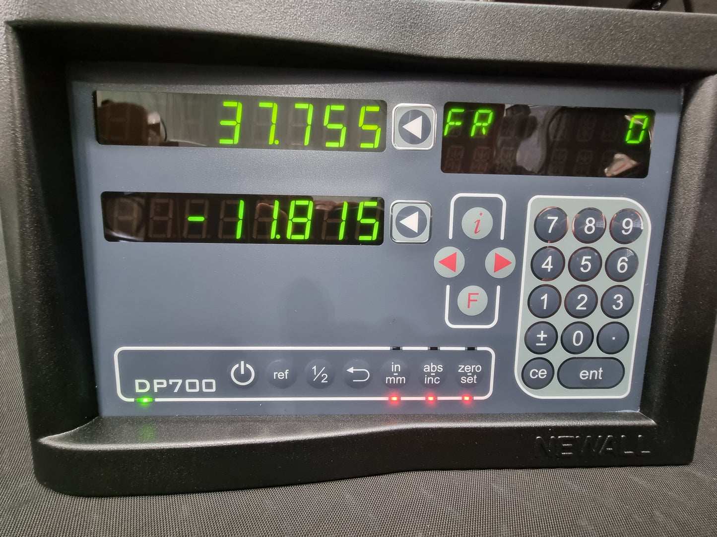 Newall-DP700-2-axis-console